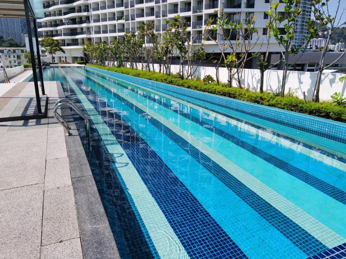 Landmark Stunning High Floor Coast View Studio #Netflix #Fast Wifi Tanjung Tokong Exteriör bild