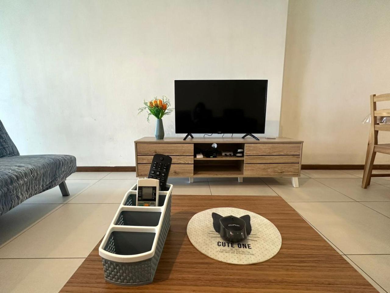Landmark Stunning High Floor Coast View Studio #Netflix #Fast Wifi Tanjung Tokong Exteriör bild